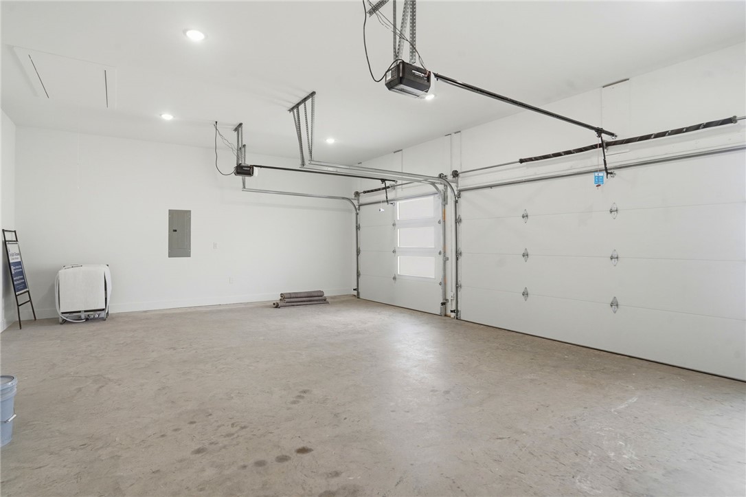 Silver Leaf Estates Ph II Centerton - Residential