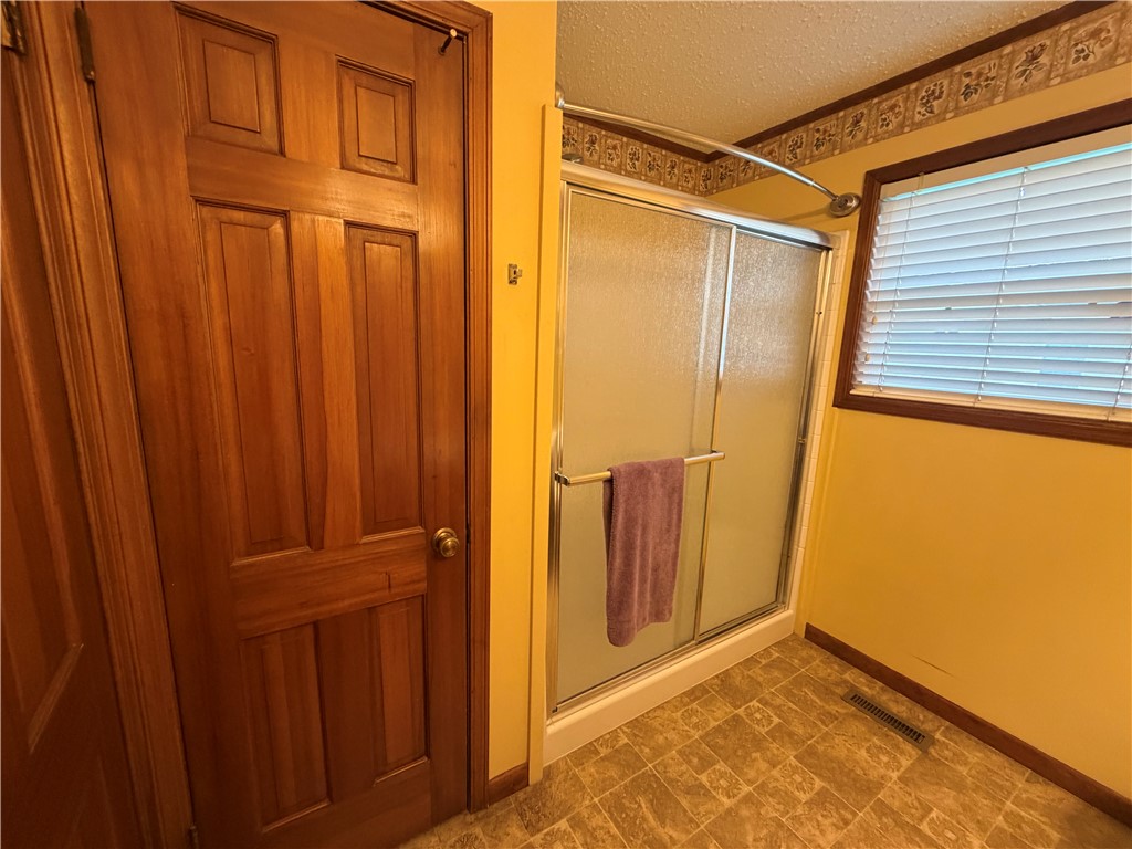 HAYES FIRST ADDITION - Residential
