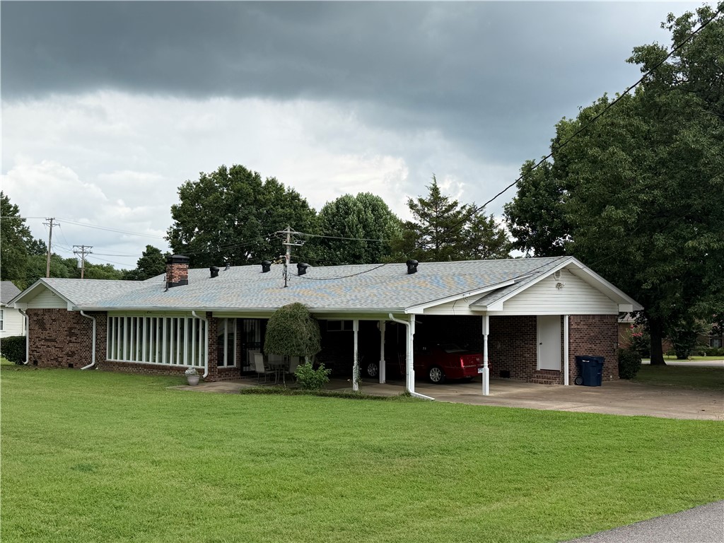 HAYES FIRST ADDITION - Residential