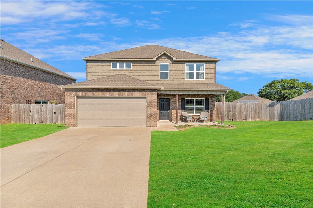 Welcome to this beautifully maintained 2,355 sq. ft. home, ideally situated in a quiet neighborhood with convenient access to schools, a water park, fire department, hospital, shopping, and walking trails. Built in 2019, this home features a full brick exterior for lasting durability and curb appeal. Inside, you’ll find 4 bedrooms, 2.5 bathrooms, and two spacious living areas offering flexibility for both everyday living and entertaining. The primary suite is located on the main floor, providing added privacy and convenience. Step outside to a nearly level, fully fenced backyard—perfect for gatherings, cookouts, and outdoor activities. This home combines space, comfort, and an unbeatable location.
Seller is offering $8,000 toward buyer's closing cost.