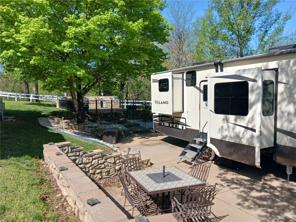Outdoor Resorts In The Ozarks - Land