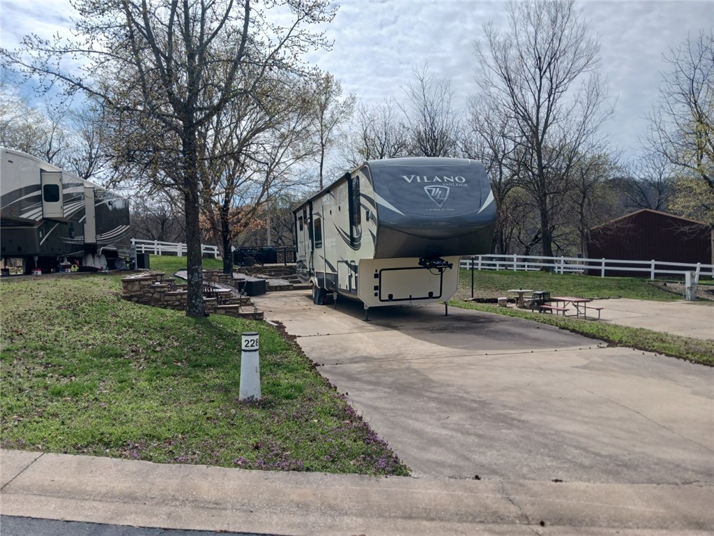 Outdoor Resorts In The Ozarks - Land