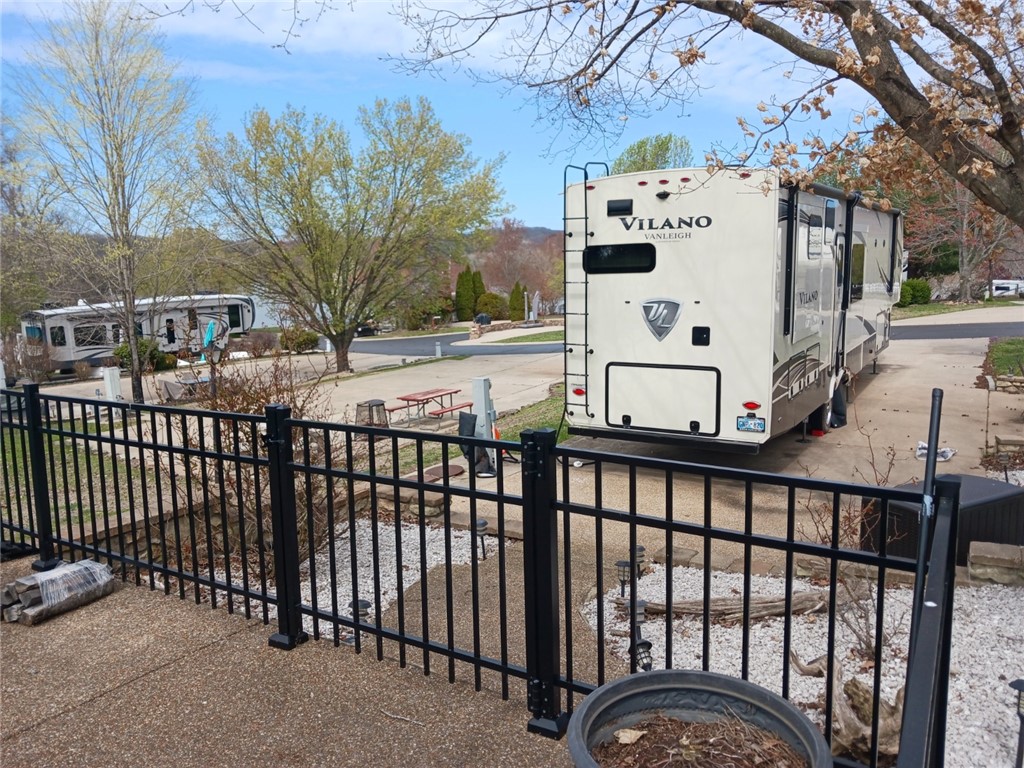 Outdoor Resorts In The Ozarks - Land