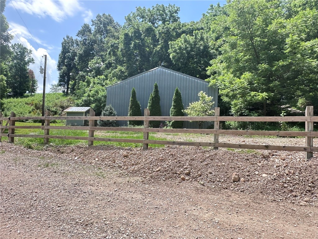 04-20-32-RURAL - Residential