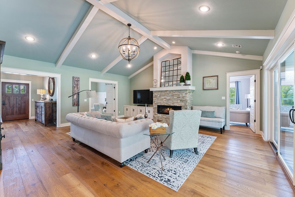 Bridlewood - Residential