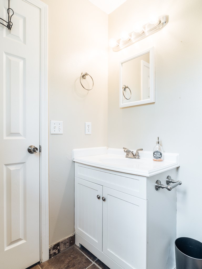 Hampton Sub Bvv - Residential