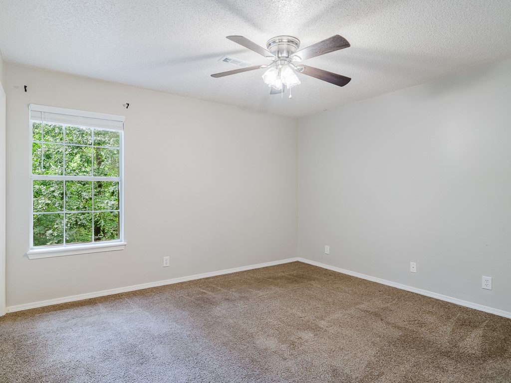 Hampton Sub Bvv - Residential