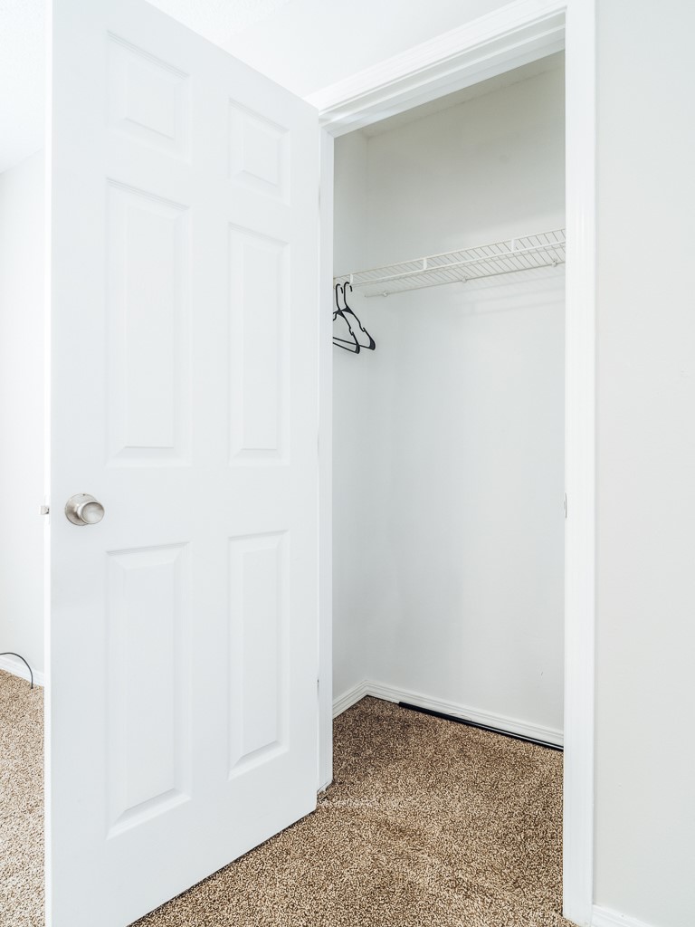 Hampton Sub Bvv - Residential