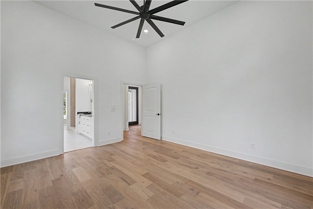 Lands End - Residential