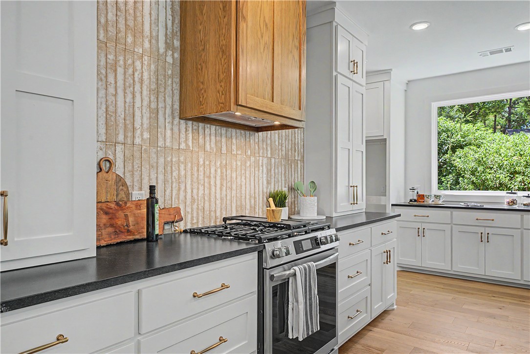 Lands End - Residential