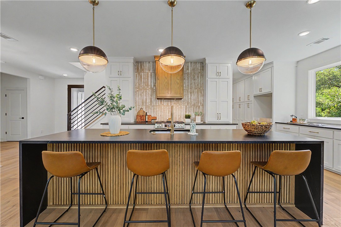 Lands End - Residential