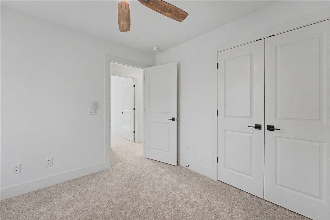 Lands End - Residential