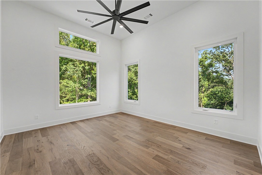 Lands End - Residential