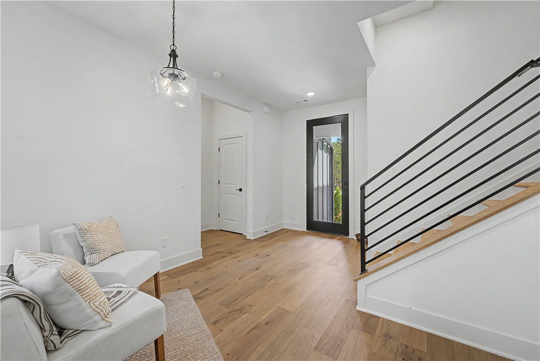 Lands End - Residential