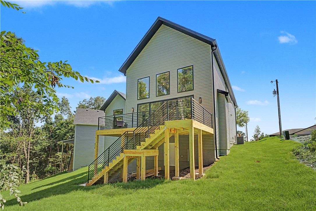 Lands End - Residential