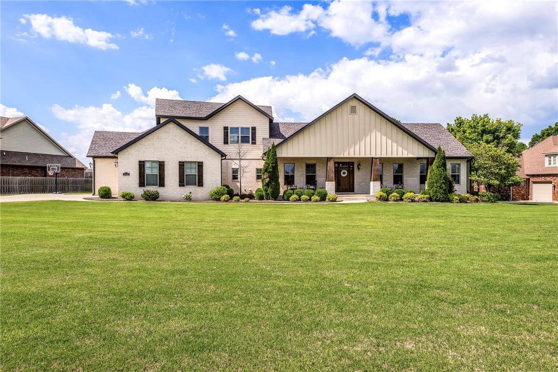 Waterford Estates At Hissom Ranch - Residential