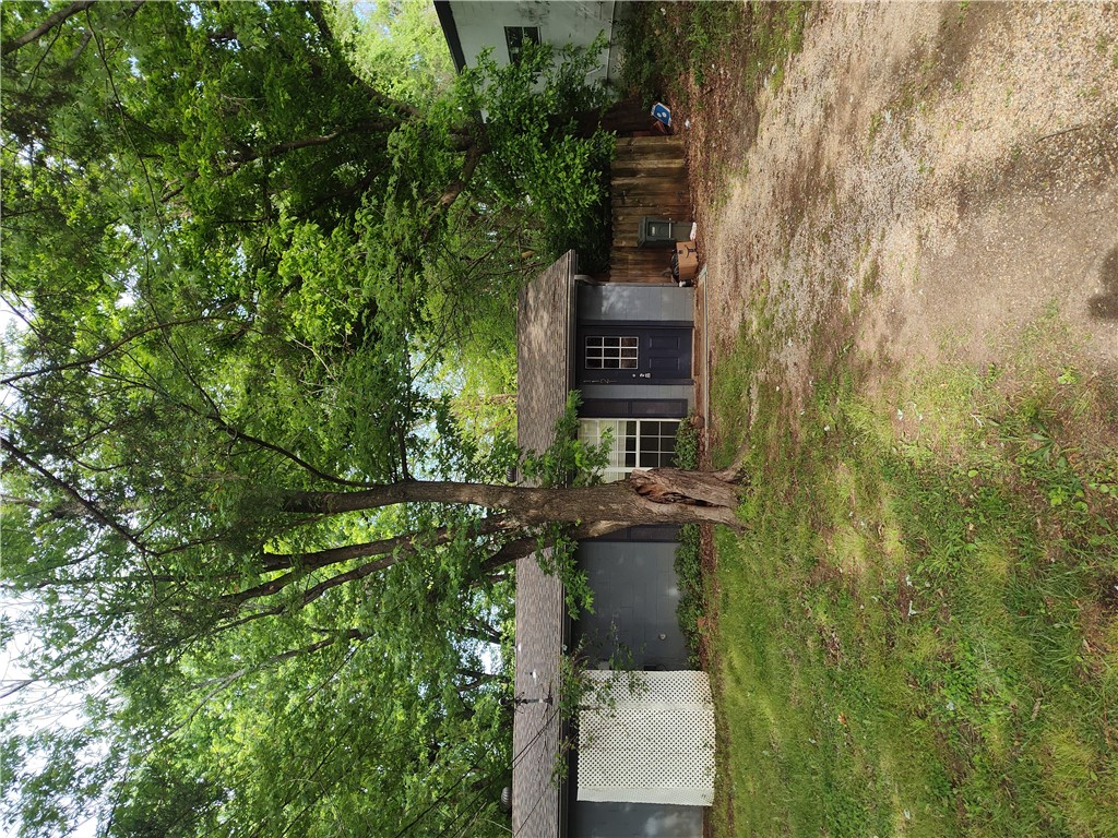 Nice 1 bedroom 1 bath duplex with nice deck and backyard. The unit comes with washer, dryer, range, microwave, and dishwasher. Great location. Broker owned.