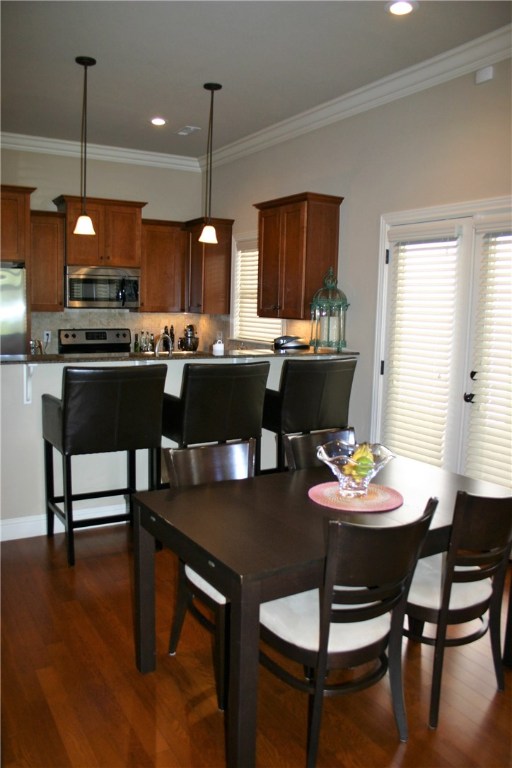 Lakewood Sub - Residential Lease