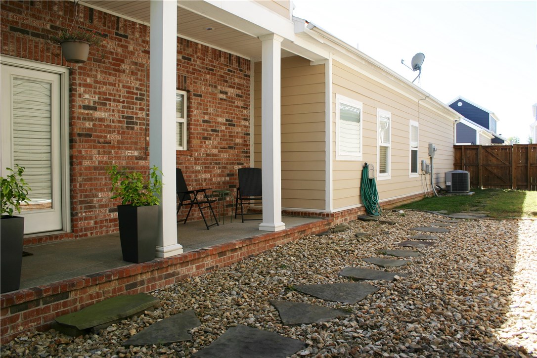 Lakewood Sub - Residential Lease