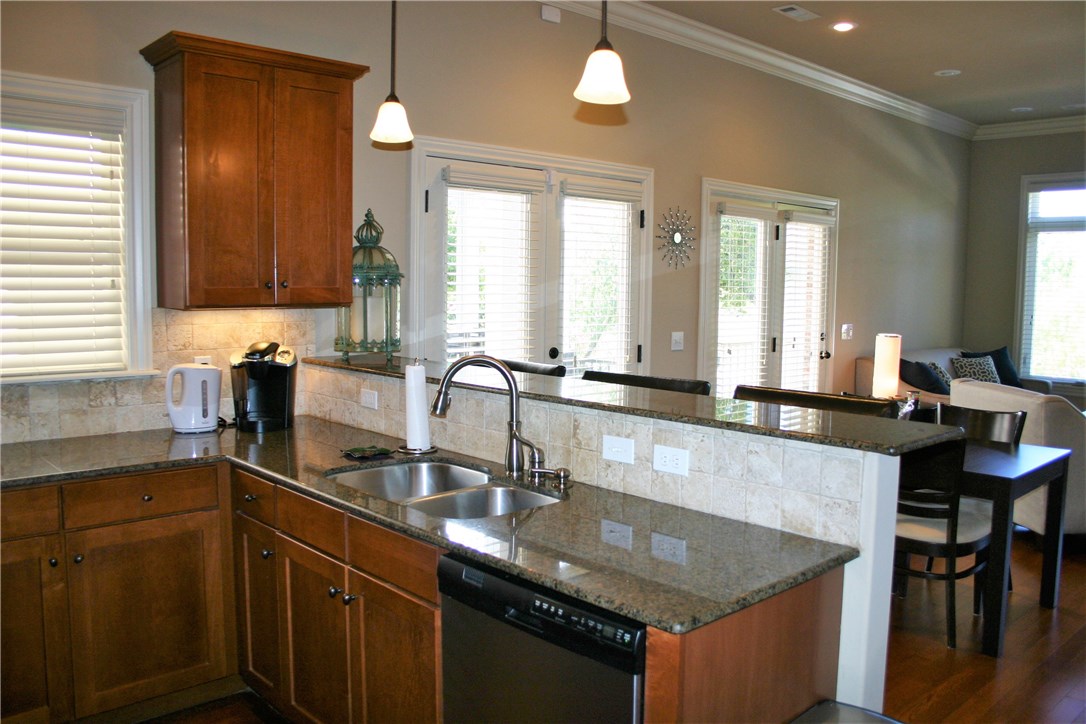 Lakewood Sub - Residential Lease