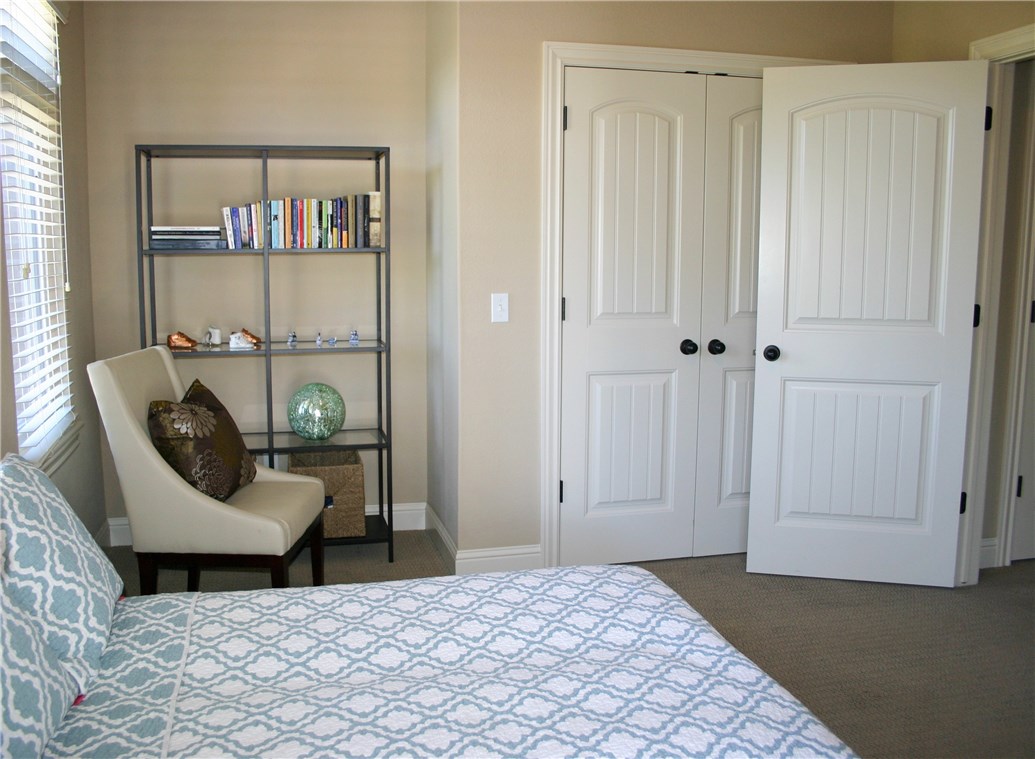 Lakewood Sub - Residential Lease