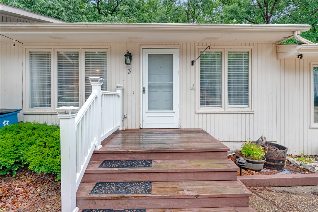 Townhouse Tct 3 A/K/A Drake Court Bvv - Residential