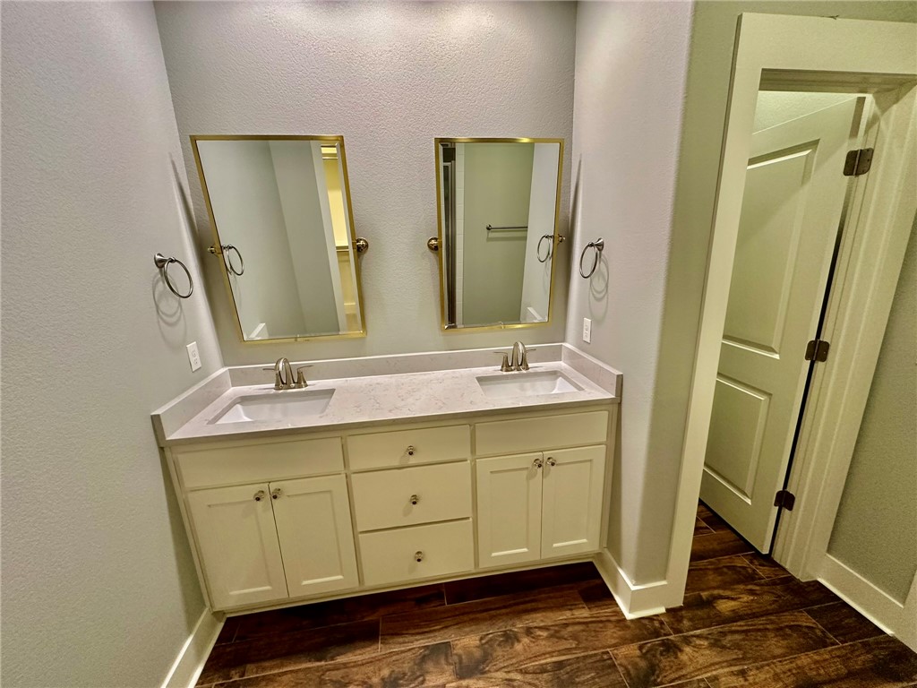 Villas at Forest Hills - Residential Lease