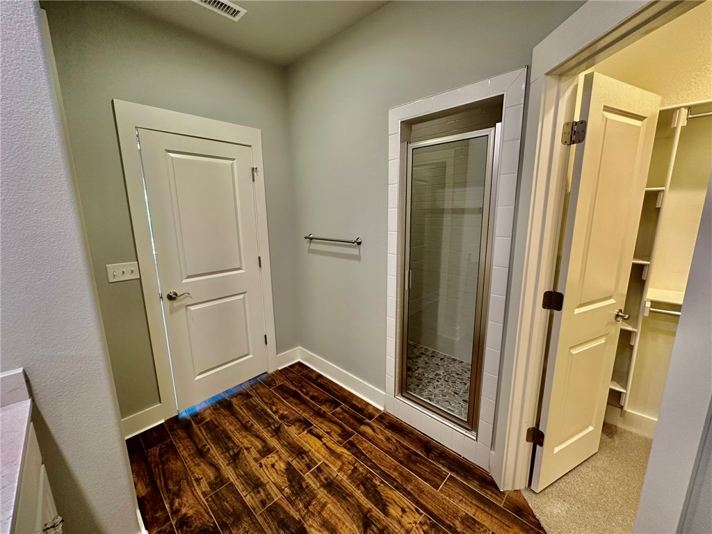 Villas at Forest Hills - Residential Lease