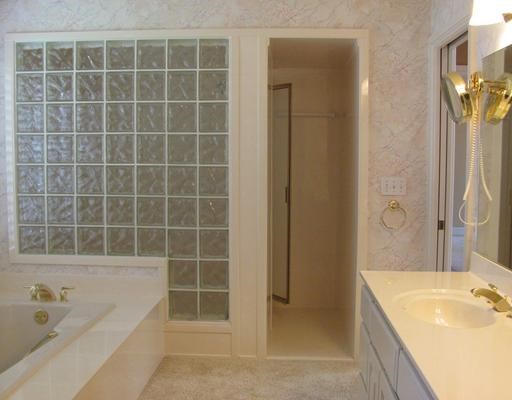 Lexington - Residential Lease