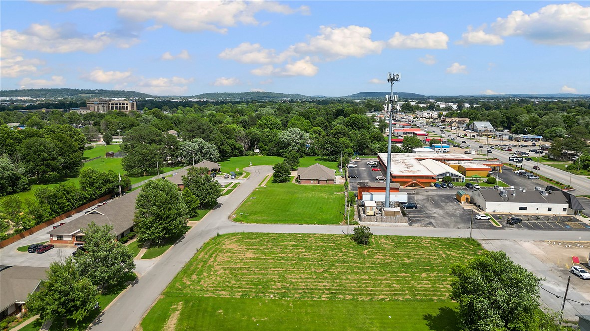 West End Plaza - Land