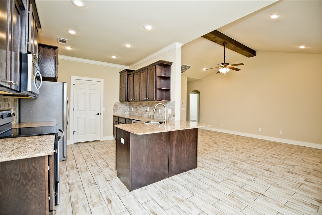 Willow Run Pea Ridge - Residential Lease