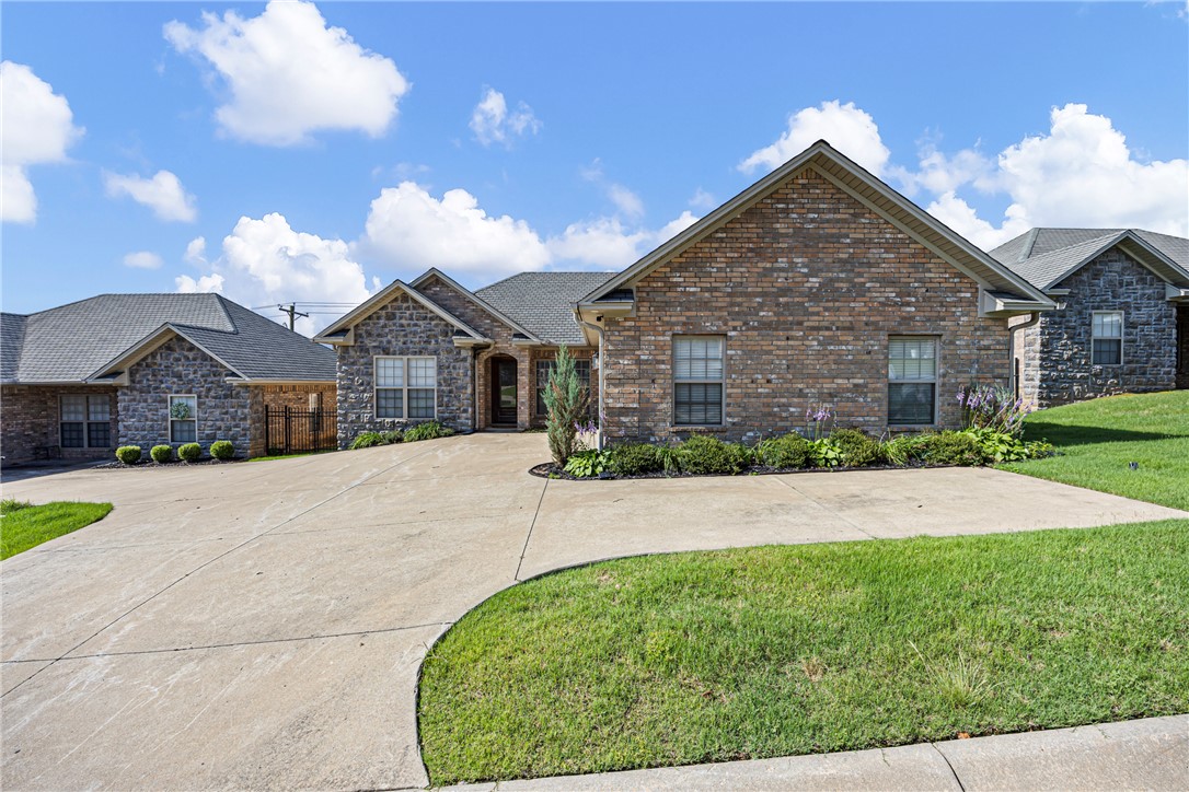 Pleasant View Village Estates - Residential