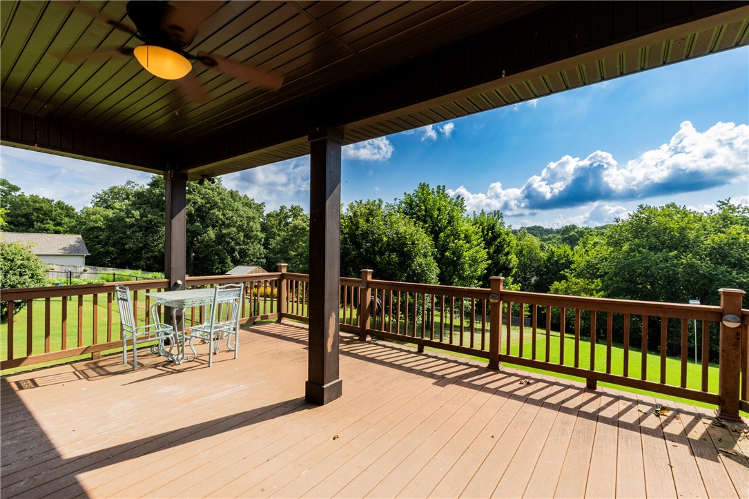 Hunt's Lakeside Estates - Residential