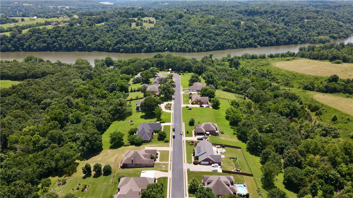 Hunt's Lakeside Estates - Residential