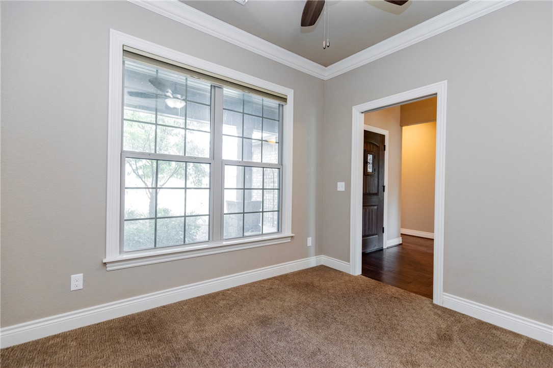 Hunt's Lakeside Estates - Residential
