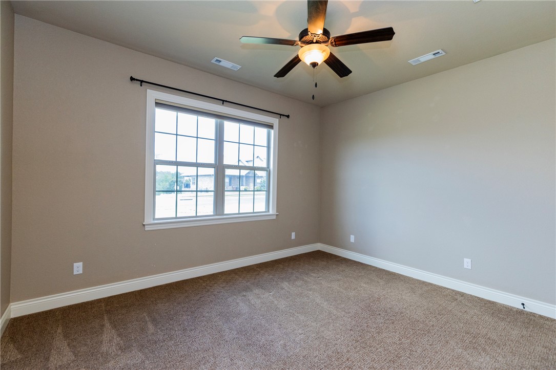 Hunt's Lakeside Estates - Residential