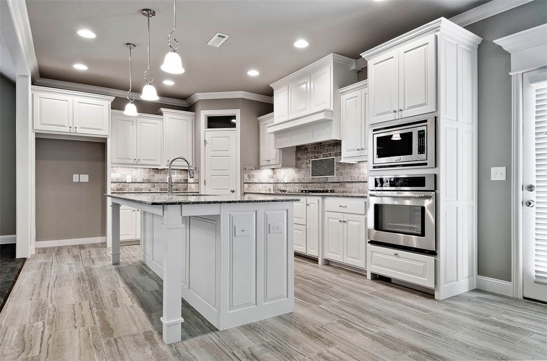 Iveys Ph I, The Rogers - Residential Lease