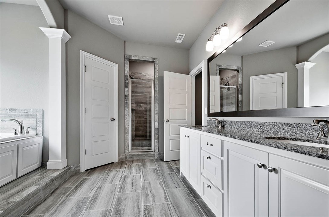 Iveys Ph I, The Rogers - Residential Lease