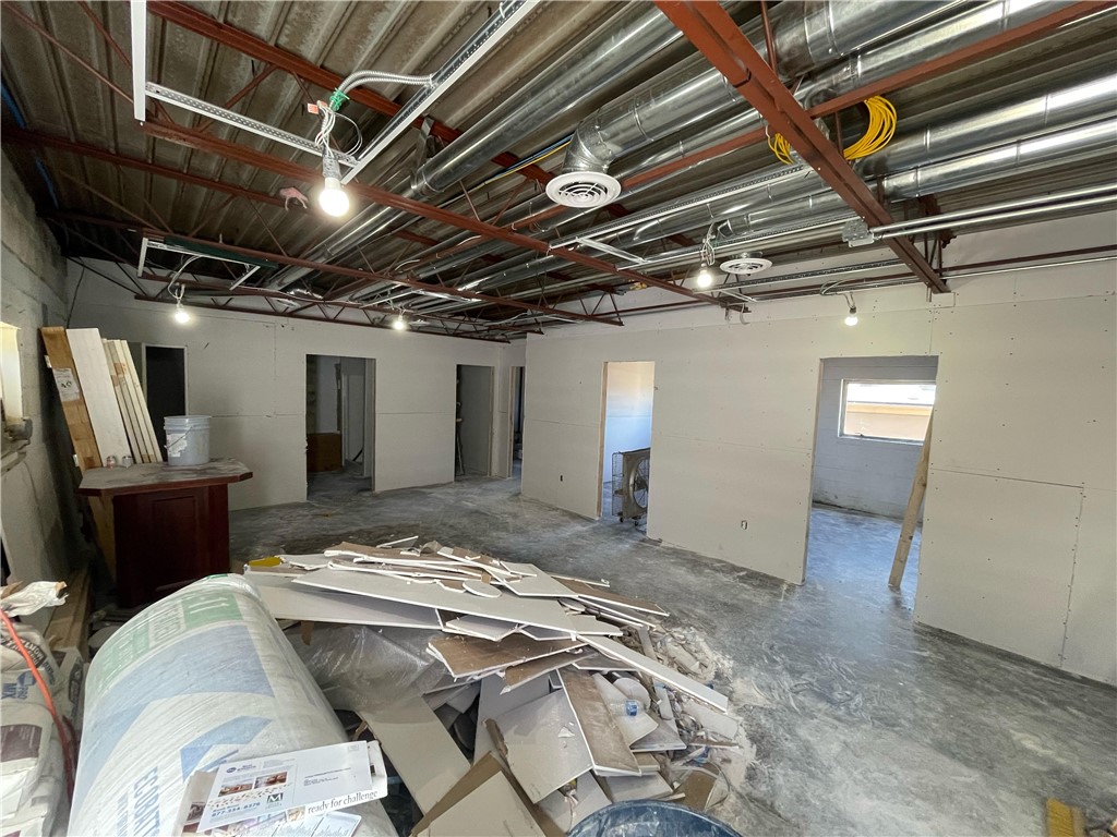 College Add Siloam Spgs - Commercial Lease