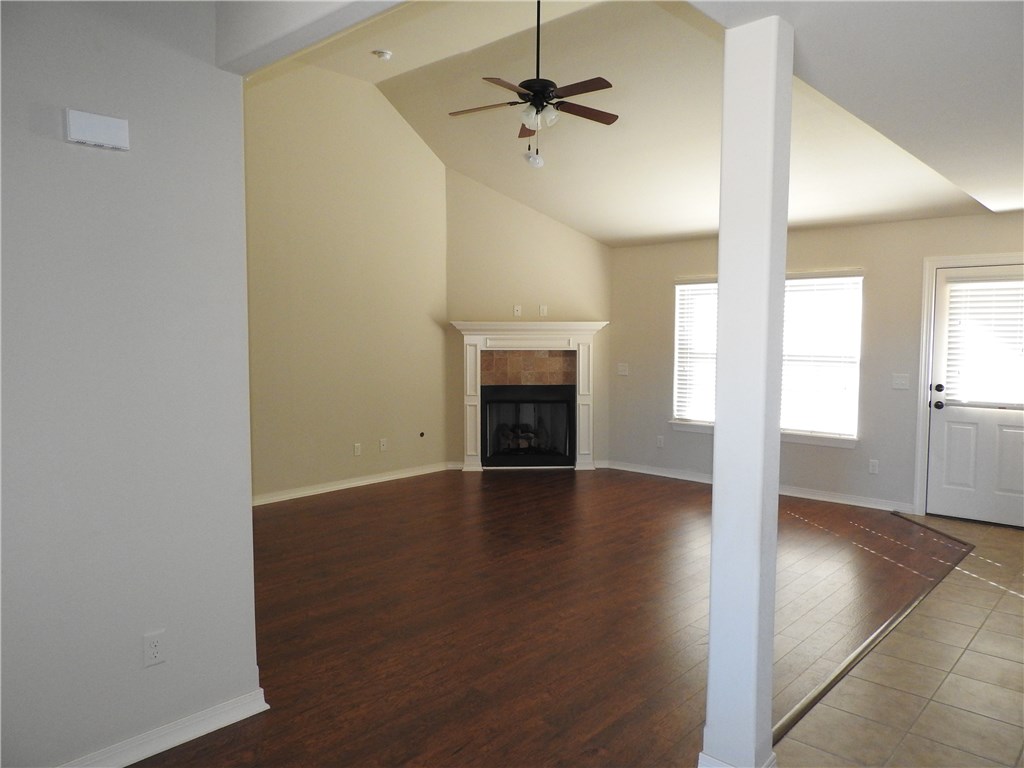 Sienna At Coopers Farm Ph II Centerton - Residential