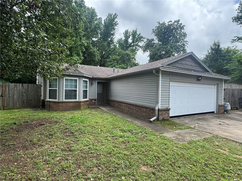 Conveniently located in an established neighborhood close to schools, shopping, restaurants, and Arkansas Tech University. Recently remodeled with new hard surface counter tops in kitchen and bathrooms, new flooring and paint.  This property offers comfortable living with a functional layout, spacious living areas, and a fenced in back yard.  Whether you're searching for your next home or an investment opportunity, this property is worth a look!