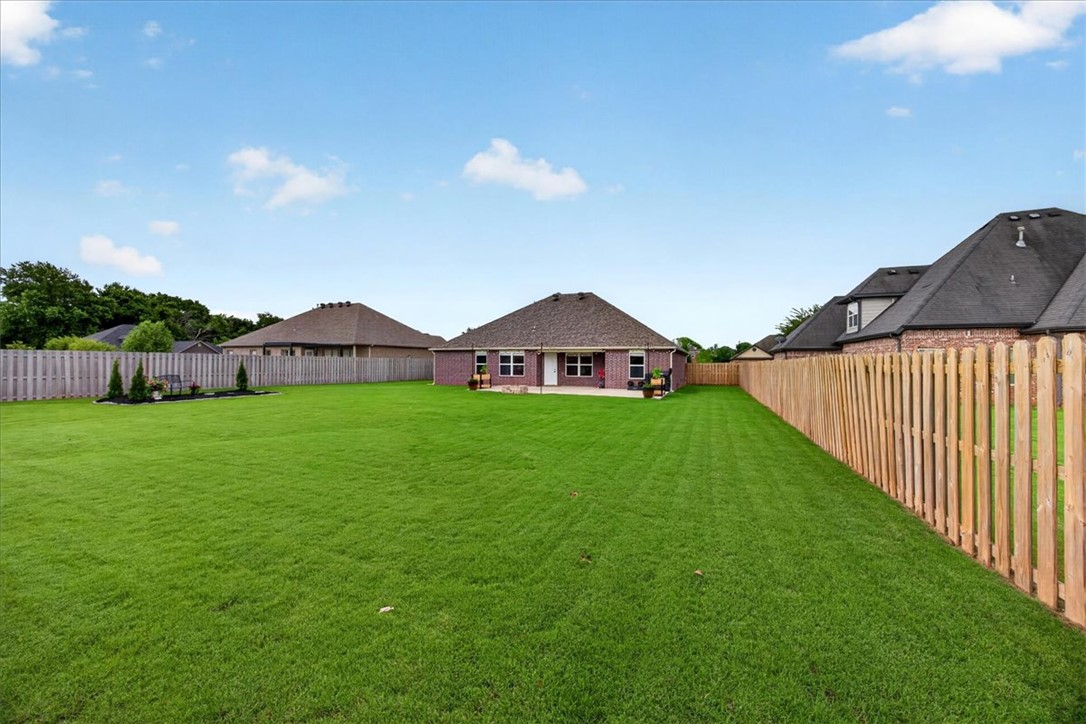 Edinburgh Sub Lowell - Residential