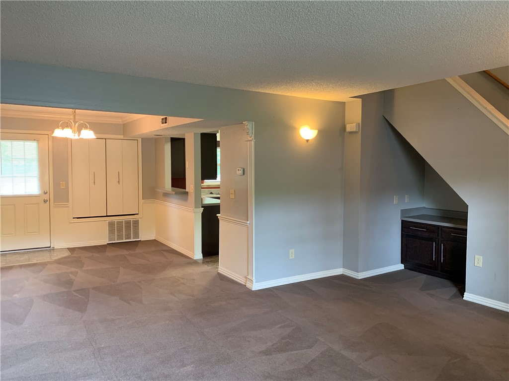 Couchs Addition - Residential Lease