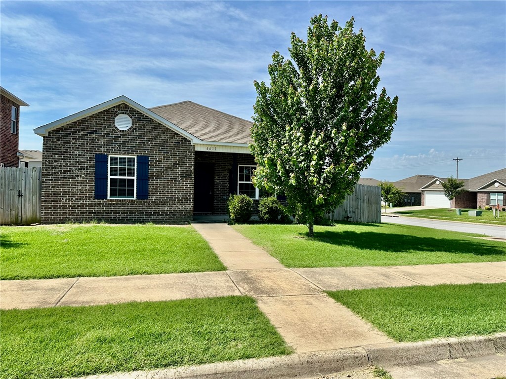 Beautiful all-brick home featuring an open floor plan with 9-foot ceilings, granite countertops, and stylish oil-rubbed bronze fixtures throughout. Enjoy relaxing on the covered front and back patios and the added privacy of a fenced corner lot. The primary bathroom includes a garden soaking tub perfect for unwinding. A washer, dryer, and refrigerator are included for added convenience. Ideally located with easy access to Northwest Arkansas National Airport, Downtown Bentonville, and the Walmart Home Office.**$250 non-refundable pet fee per pet**