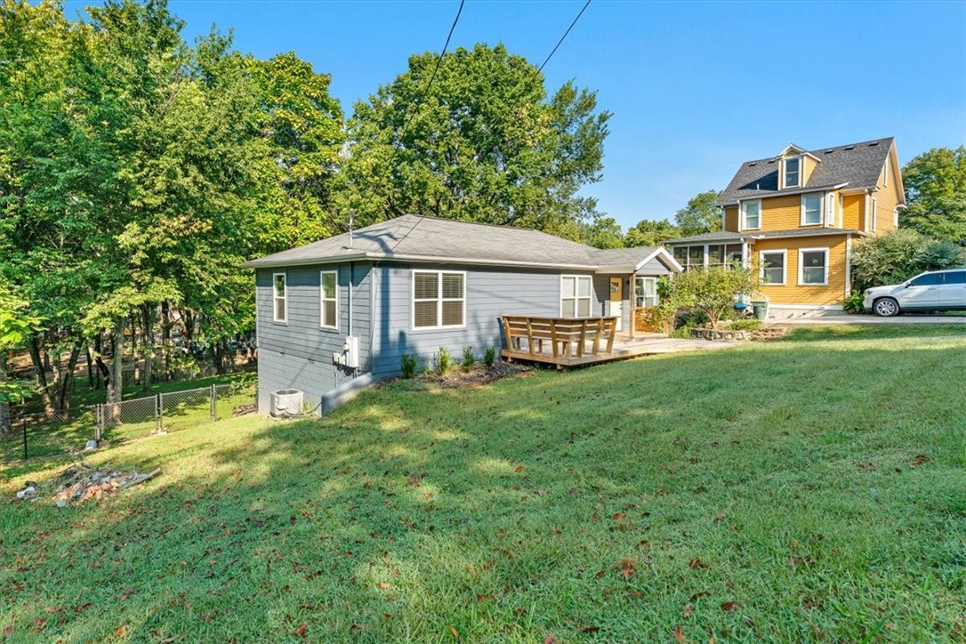 Hendrys Add - Residential Lease