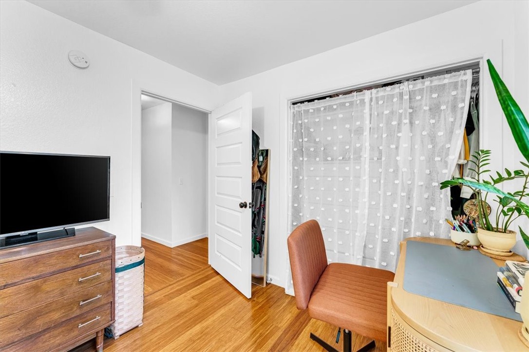 Hendrys Add - Residential Lease