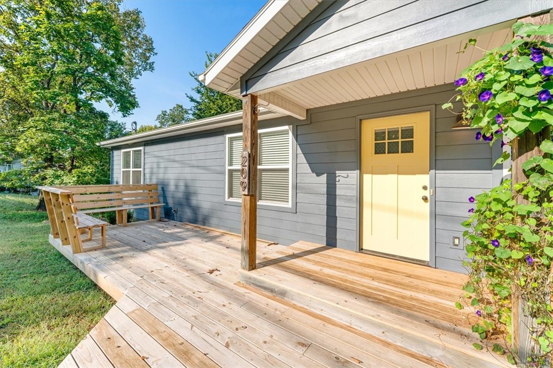 Hendrys Add - Residential Lease