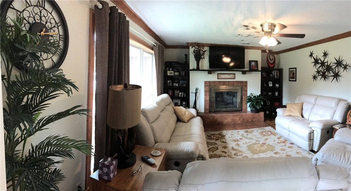12-20-33-GRAVETTE - Residential