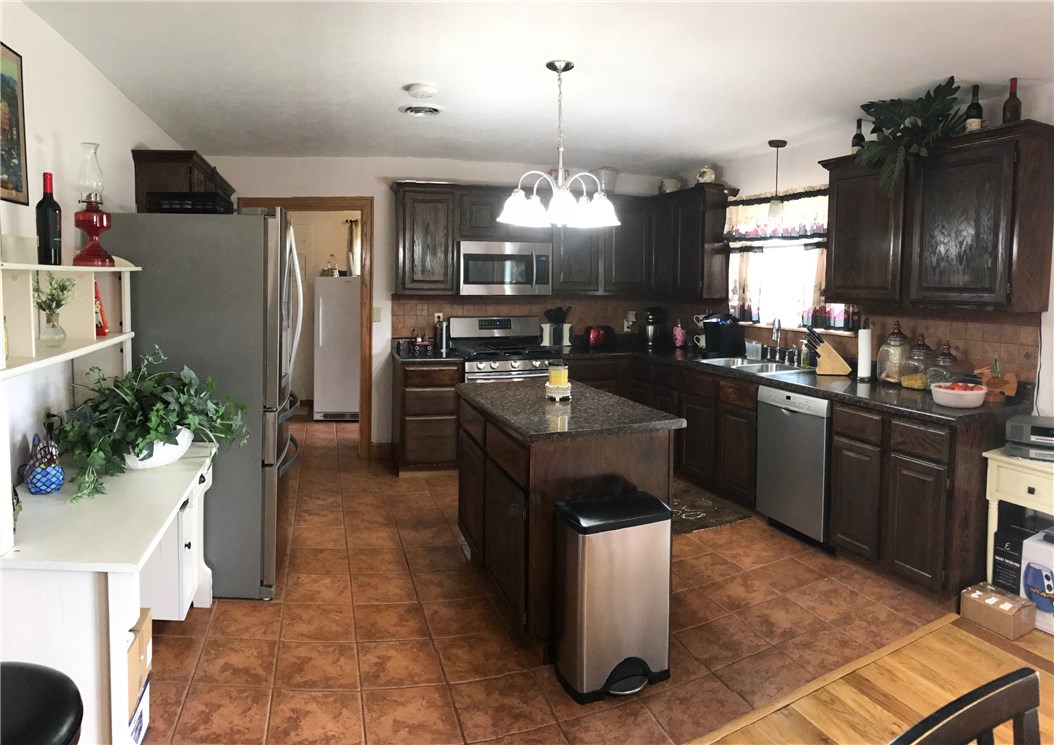 12-20-33-GRAVETTE - Residential