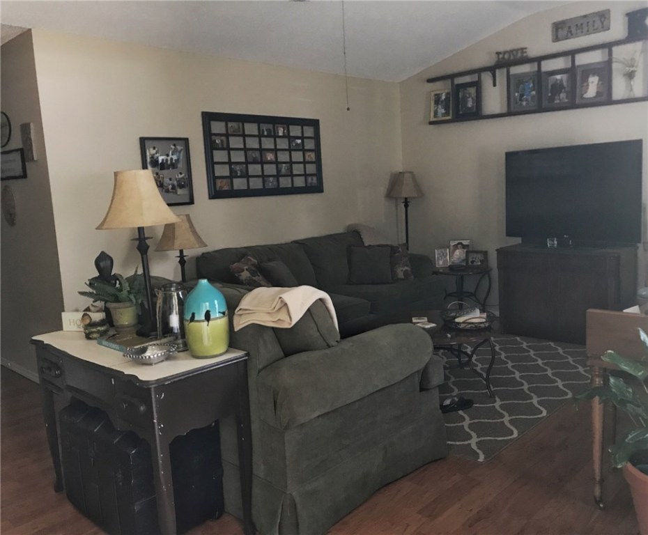 Rozars 1st Add Centerton - Residential Income